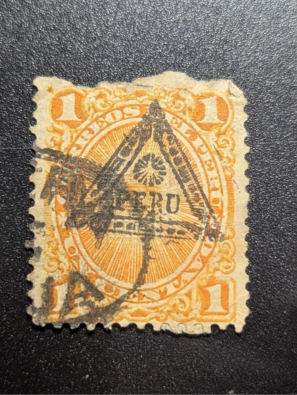 PERU, STAMP CLASSIC SOBRECARGA TRIANGULO, MATASELLOS MUDO POSTAGE Used